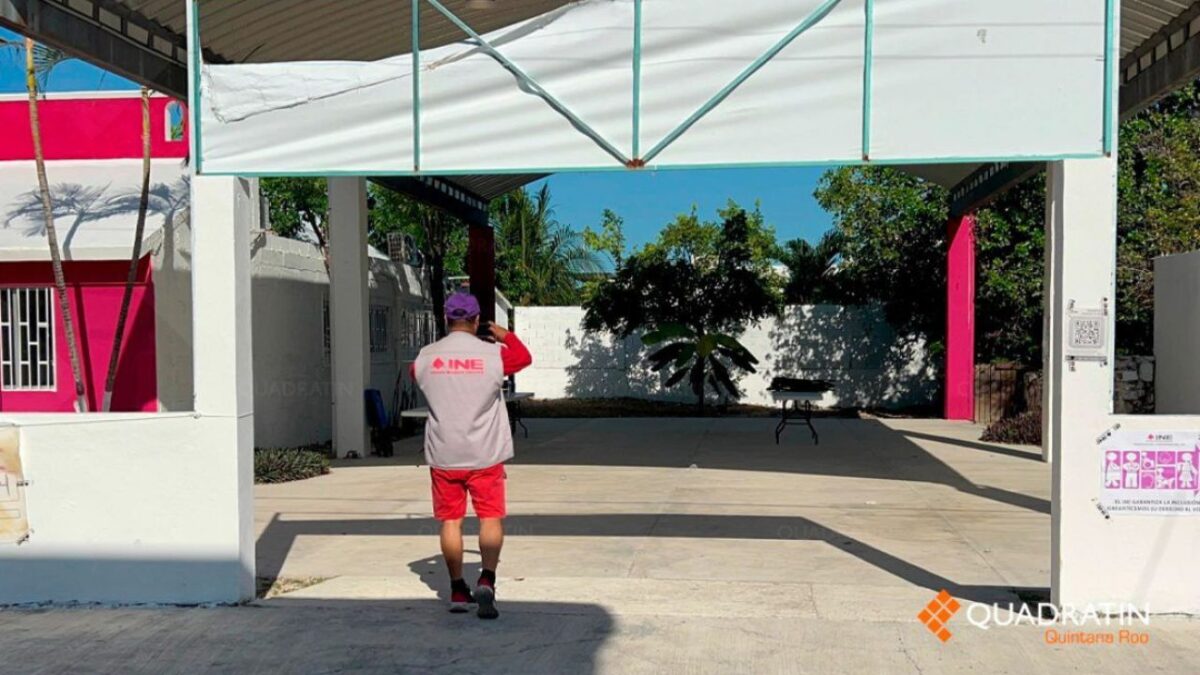 Tras balacera cierran casilla en Chetumal, hay 3 policías heridos