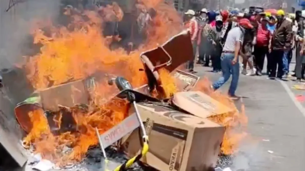 Luego de la protesta de la CETEG en una sede del SNTE, Claudia Sheinbaum canceló su gira a Tlapa, Guerrero, bastión de la organización.