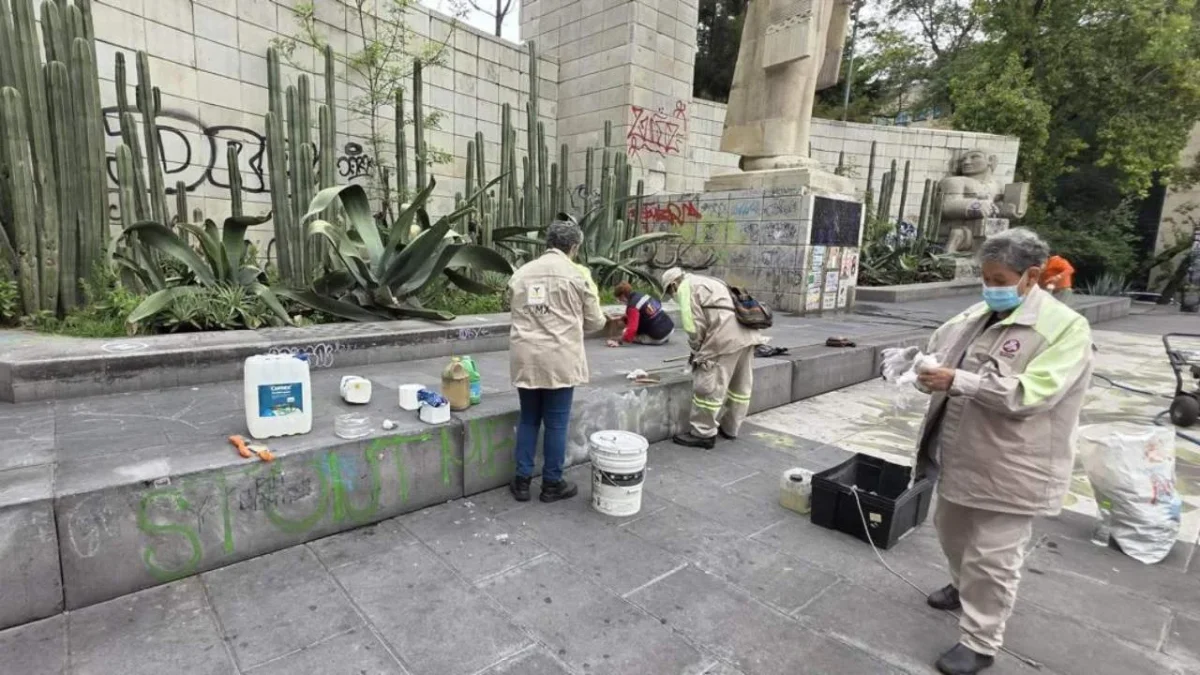 Alcaldía Cuauhtémoc rehabilita explanada del Monumento a la Madre