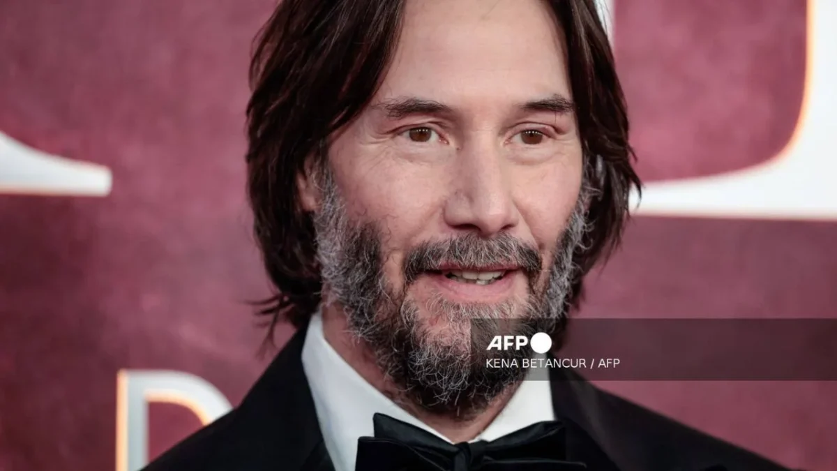 Seis relojes robados al actor Keanu Reeves en EU, y localizados en Chile.