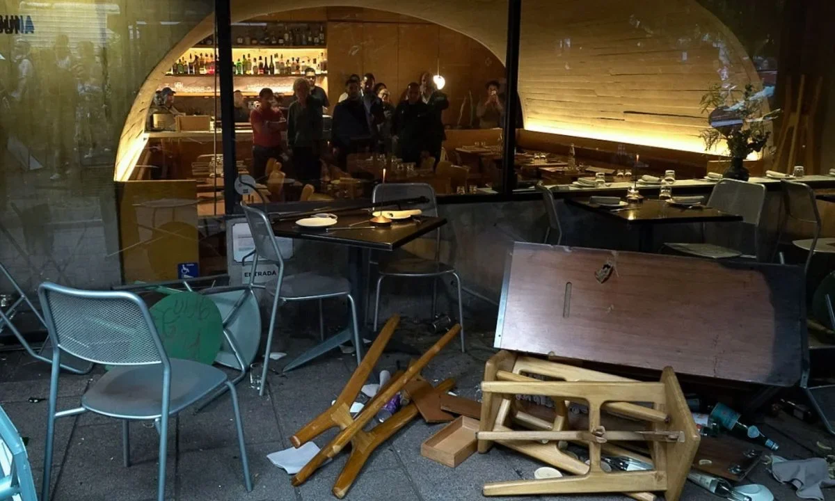 13 inmuebles fueron contabilizados con daños tras la marcha contra la gentrificación realizada el 4 de julio, en la alcaldía Cuauhtémoc.