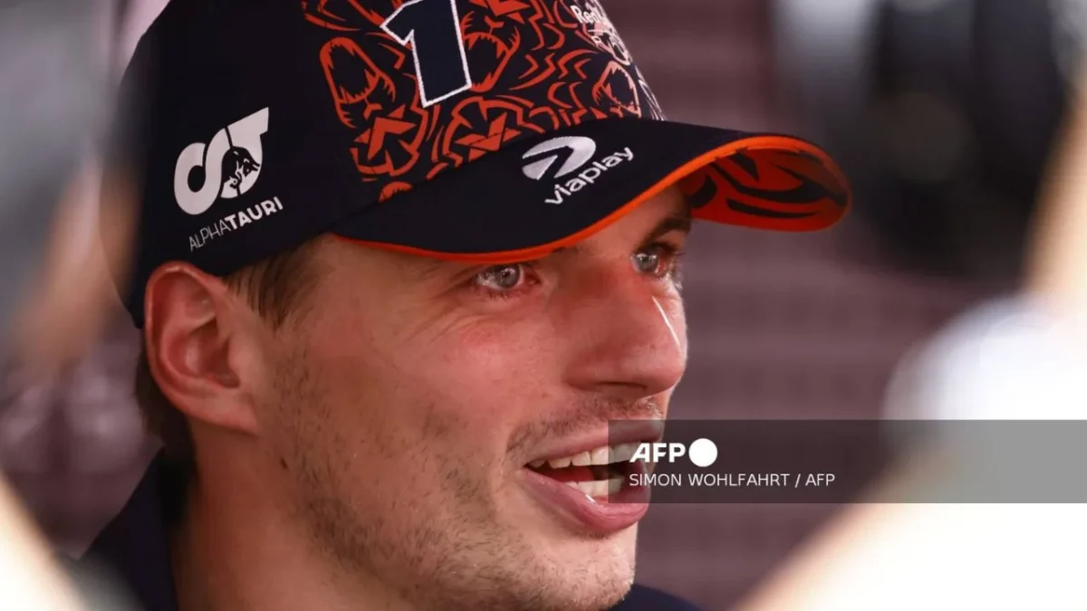 El piloto holandés de Red Bull Racing, Max Verstappen, reacciona tras ganar la carrera sprint del Gran Premio de Bélgica de Fórmula 1 en el circuito de Spa-Francorchamps