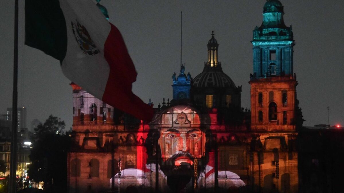 Estrenan este 11 de julio la proyección "Memoria Luminosa: México- Tenochtitlan 700 años" en la plancha del zócalo capitalino.