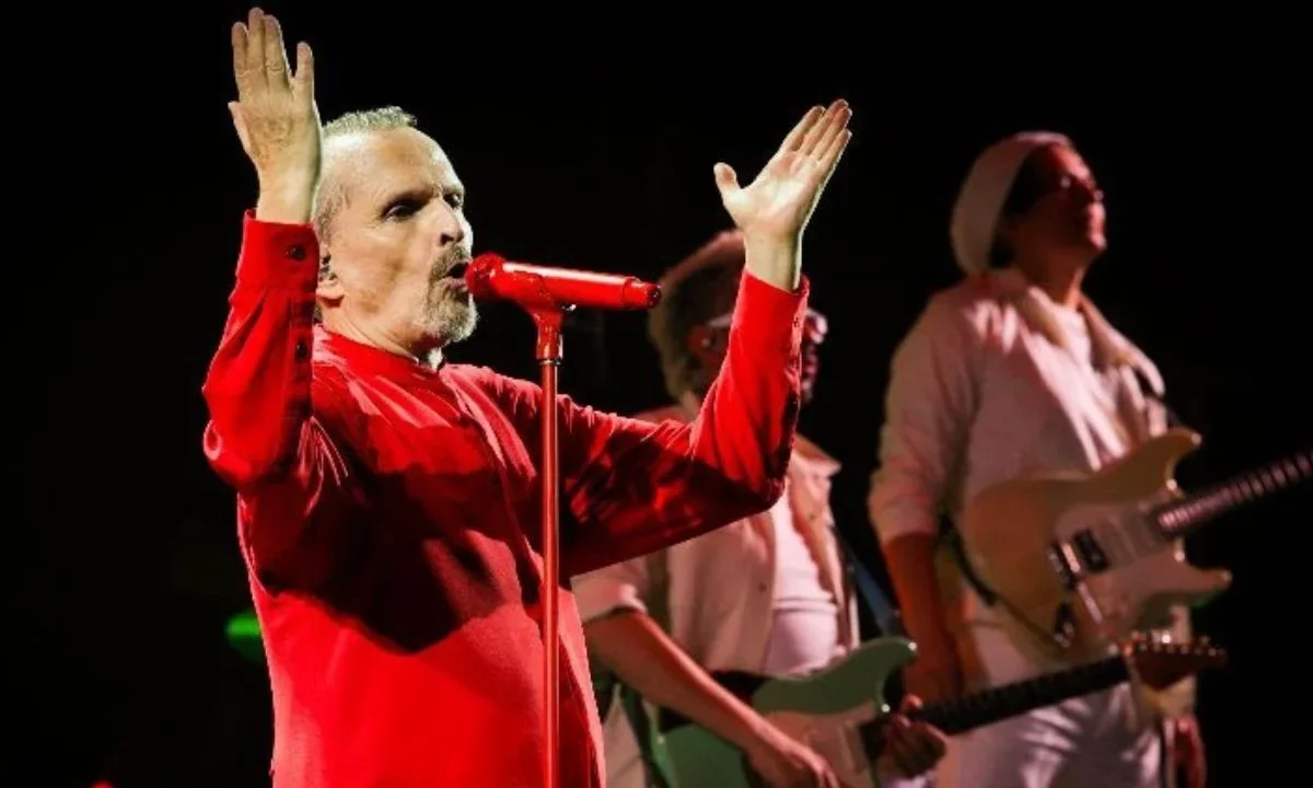 La Plaza de Toros de Murcia, fue el sitio en el que dio inicio su "Importante Tour" de Miguel Bosé