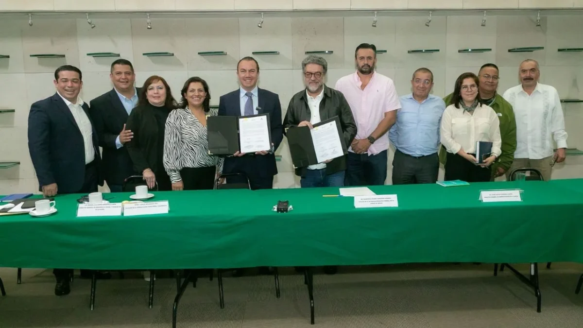 La alcaldía Cuajimalpa firma acuerdo con la SEP para reforzar educación básica.