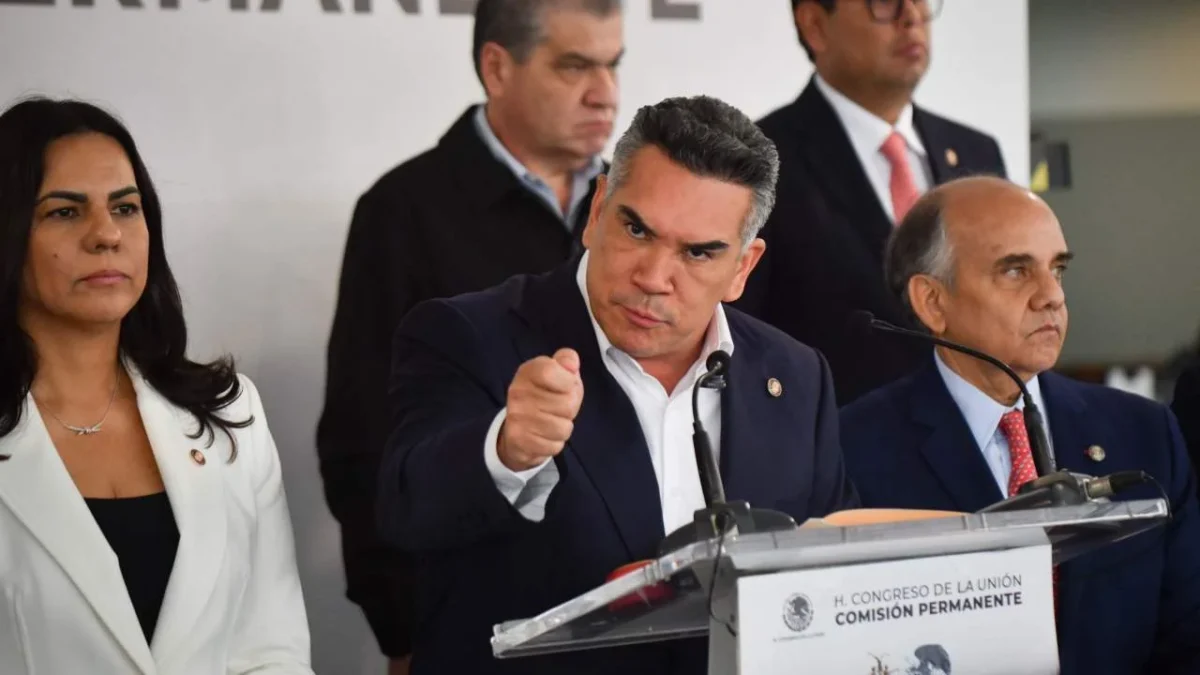 Alejandro “Alito” Moreno acusa al Gobierno federal de instaurar una “narco dictadura terrorista” y llama a la unidad nacional.