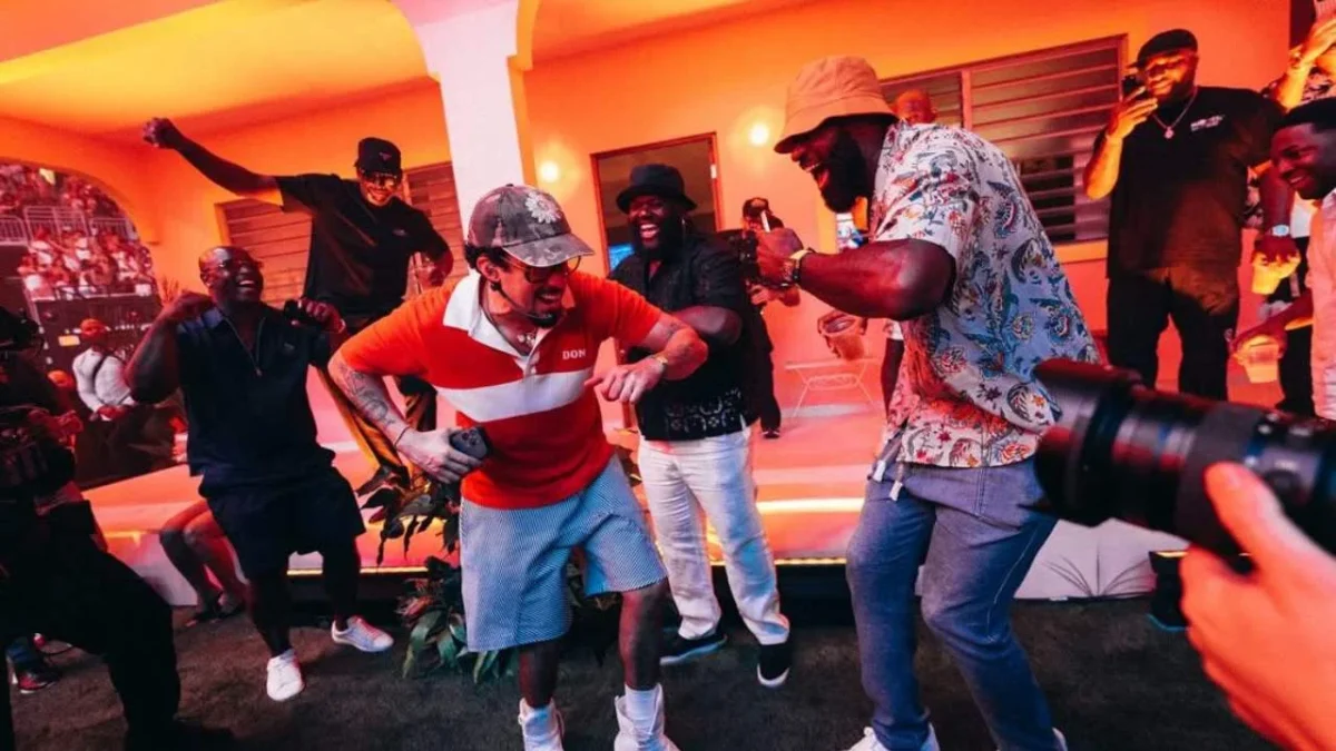 Bad Bunny estrena en vivo ALAMBRE PúA