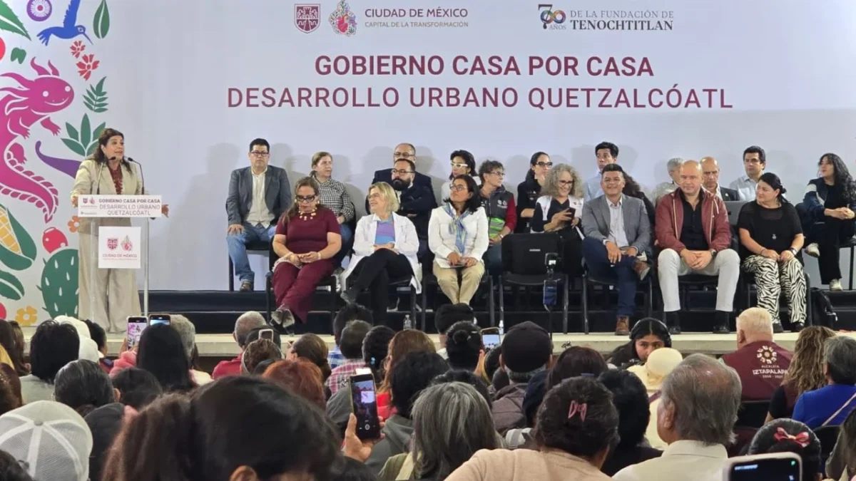 Clara Brugada informó que los apoyos sociales tendrán continuidad en la CDMX y se implementarán algunos nuevos para estudiantes y mujeres.
