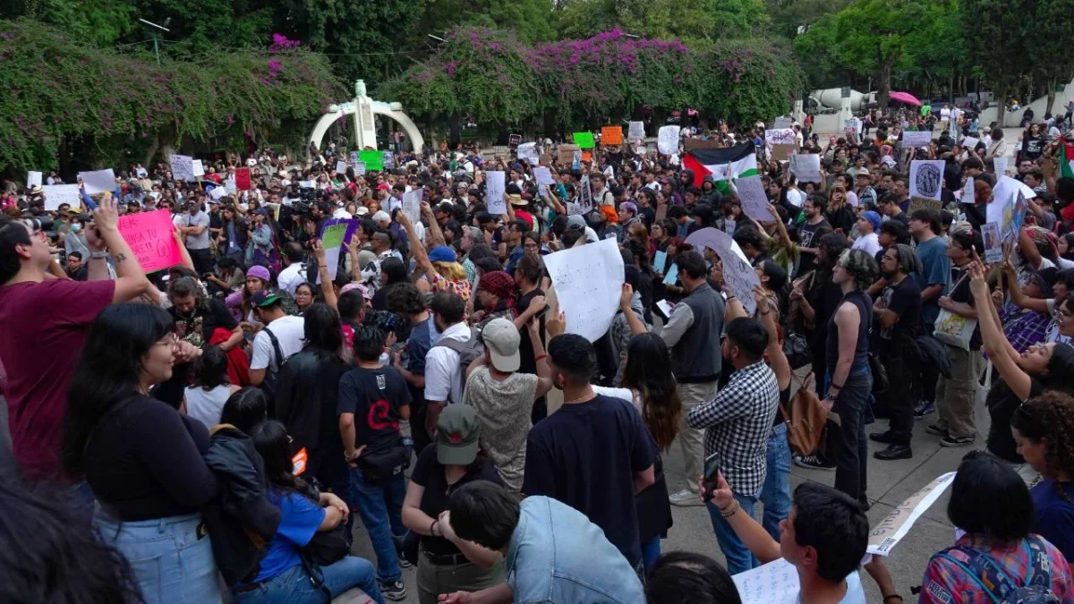 La Jefa de Gobierno de la CDMX, Clara Brugada, anuncia protocolo de acompañamiento en marcha contra la gentrificación.