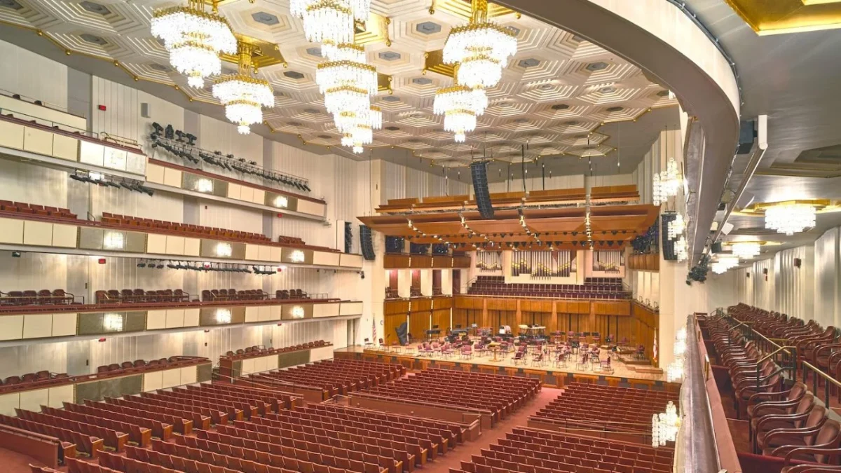 Una comisión de EE. UU. aprobó renombrar la sala de ópera del Kennedy Center como Primera Dama Melania Trump.