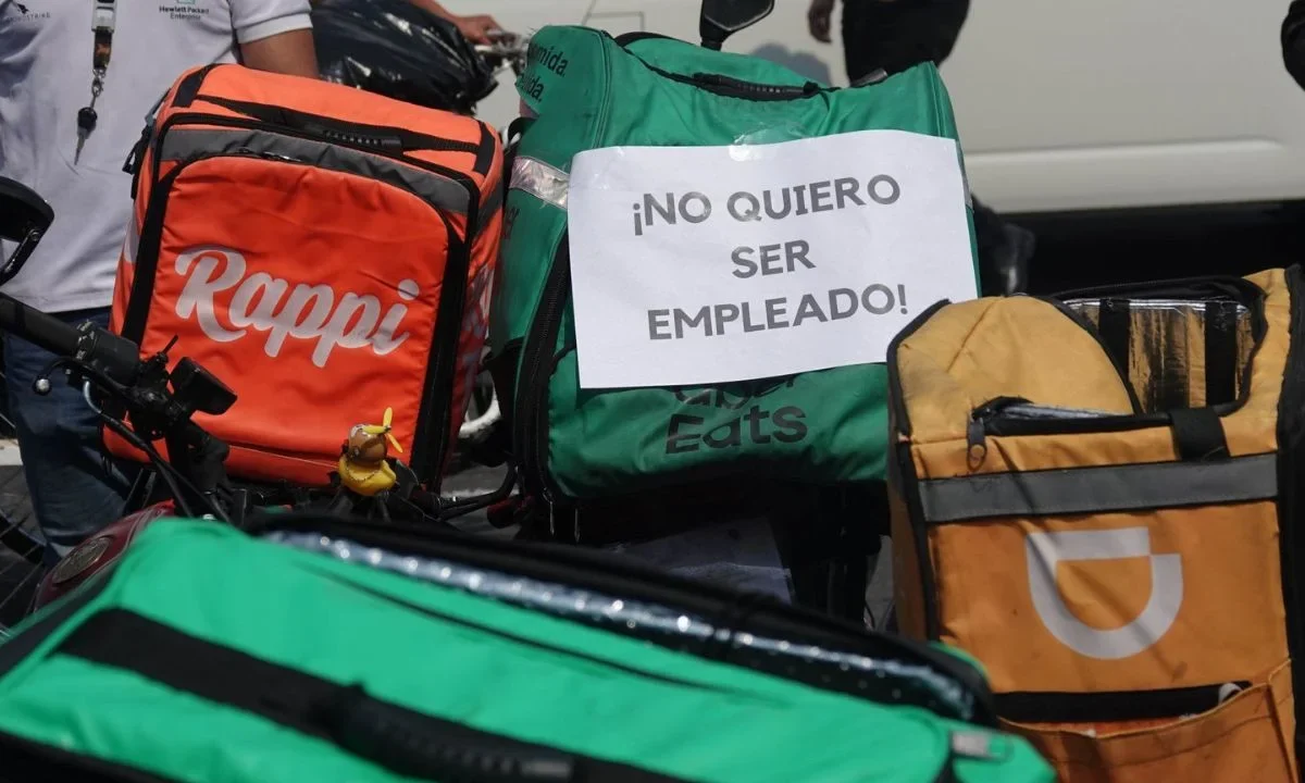 El Congreso de la CDMX exhortó a la Secretaría del Trabajo capitalina a informar a repartidores sus derechos laborales tras reforma laboral.