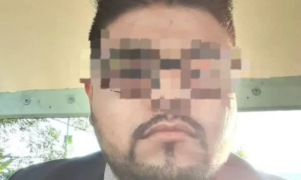 Un funcionario federal fue denunciado por su pareja sentimental, por presuntamente haber abusado de dos de sus hijas.