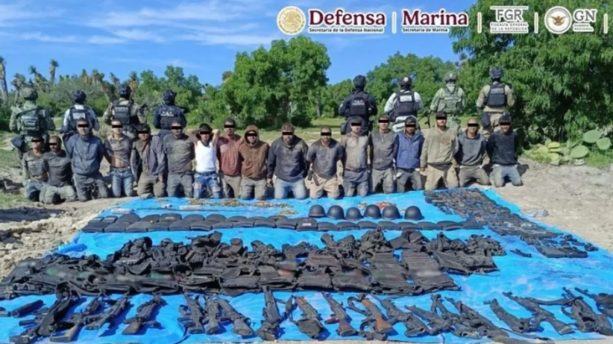 Tras el desmantelamiento del 'narcocampamento', se registran en la capital de Aguascalientes algunos bloqueos y quema de vehículos.