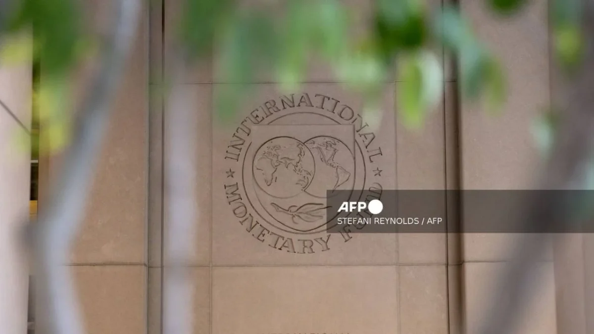 FMI sube crecimiento de la economía mundial a un 3%