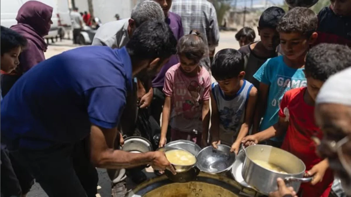 Aunque Israel anunció rutas seguras, el chef advierte falta de claridad y protección para el ingreso de alimentos. Preguntar a ChatGPT