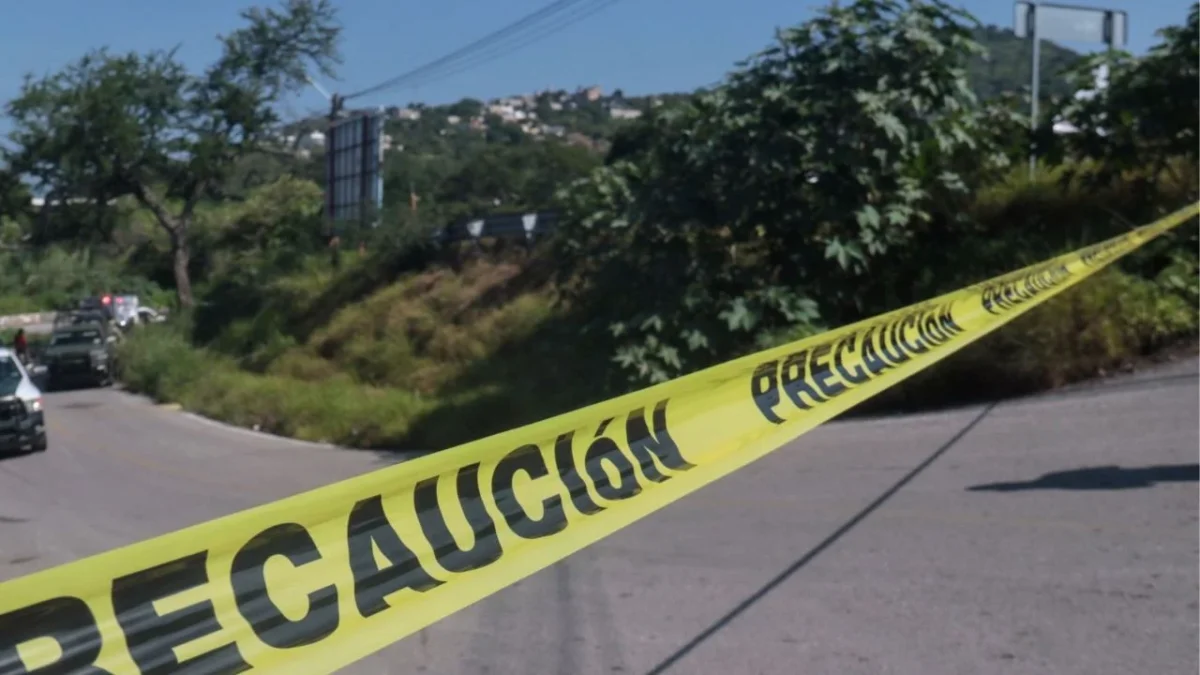 Hallan los cuerpos sin vida de tres menores de edad en una carretera de la comisaría Miguel Alemán en Hermosillo, Fiscalía investiga el caso.