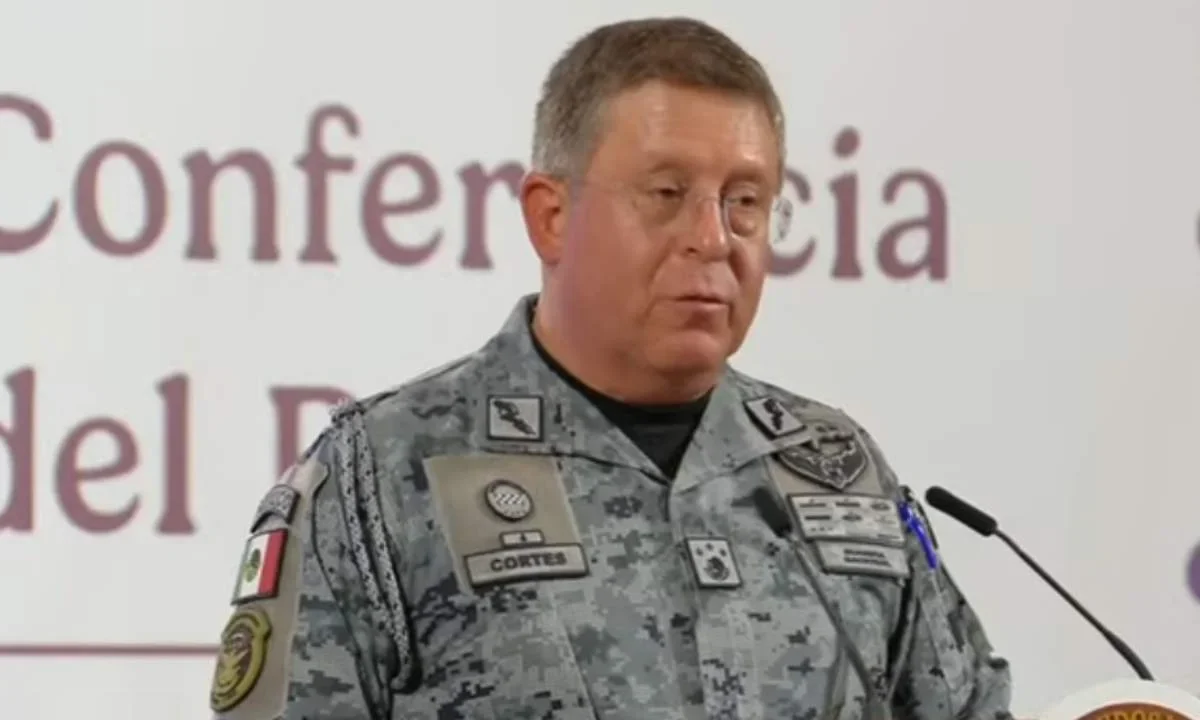 Elementos de la Guardia Nacional refuerzan la vigilancia en autopistas clave como parte del Plan Cero Robos implementado este verano.