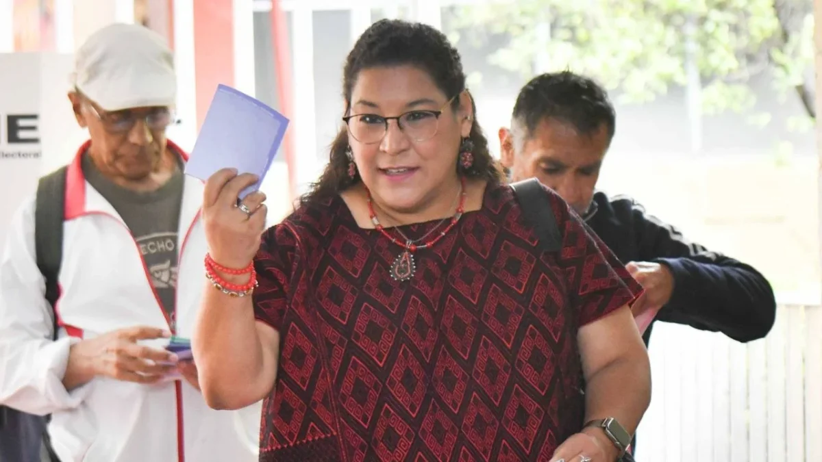 Lenia Batres propone establecer revocación de mandato para juzgadores electos, incluidos los próximos ministros de la Corte.