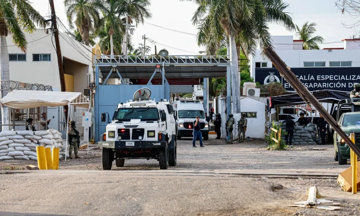 En Sinaloa, secuestraron a 4 integrantes de la familia de Javier Alonso "N", alias “El Tito”, asesinado en penal de Los Mochis.