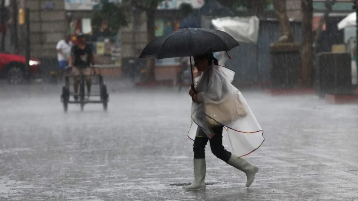 De acuerdo con el reporte del clima, hoy se prevé ambiente fresco en la región y frío con bancos de niebla en zonas altas del Valle de México.