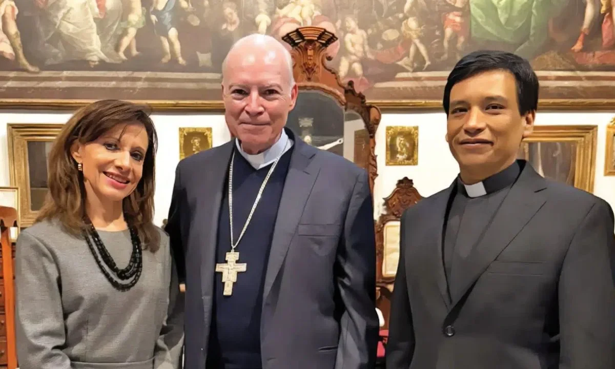 La Arquidiócesis Primada de México nombró a María Magdalena Ibarrola y Suárez como la primera mujer canciller de su historia.