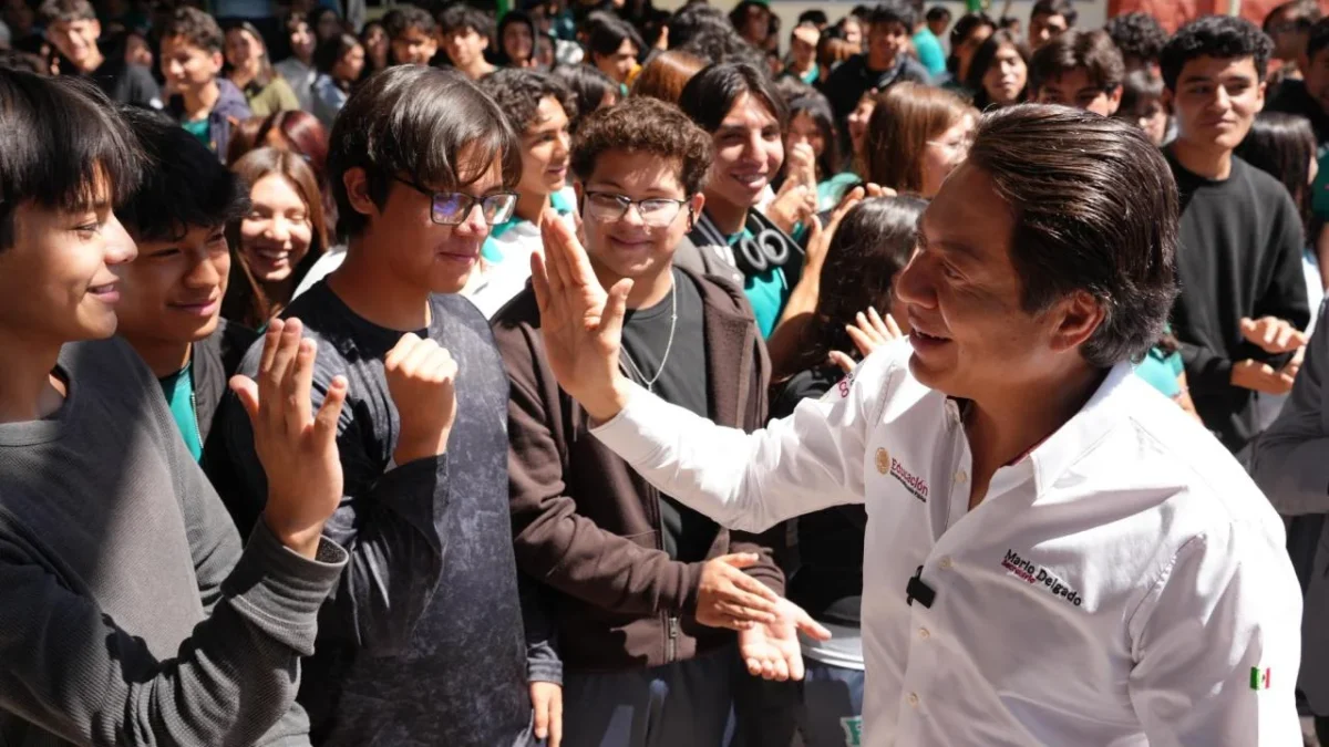 Mario Delgado destaca la participación de más de 577 mil estudiantes en la Consulta Nacional de Bachillerato.