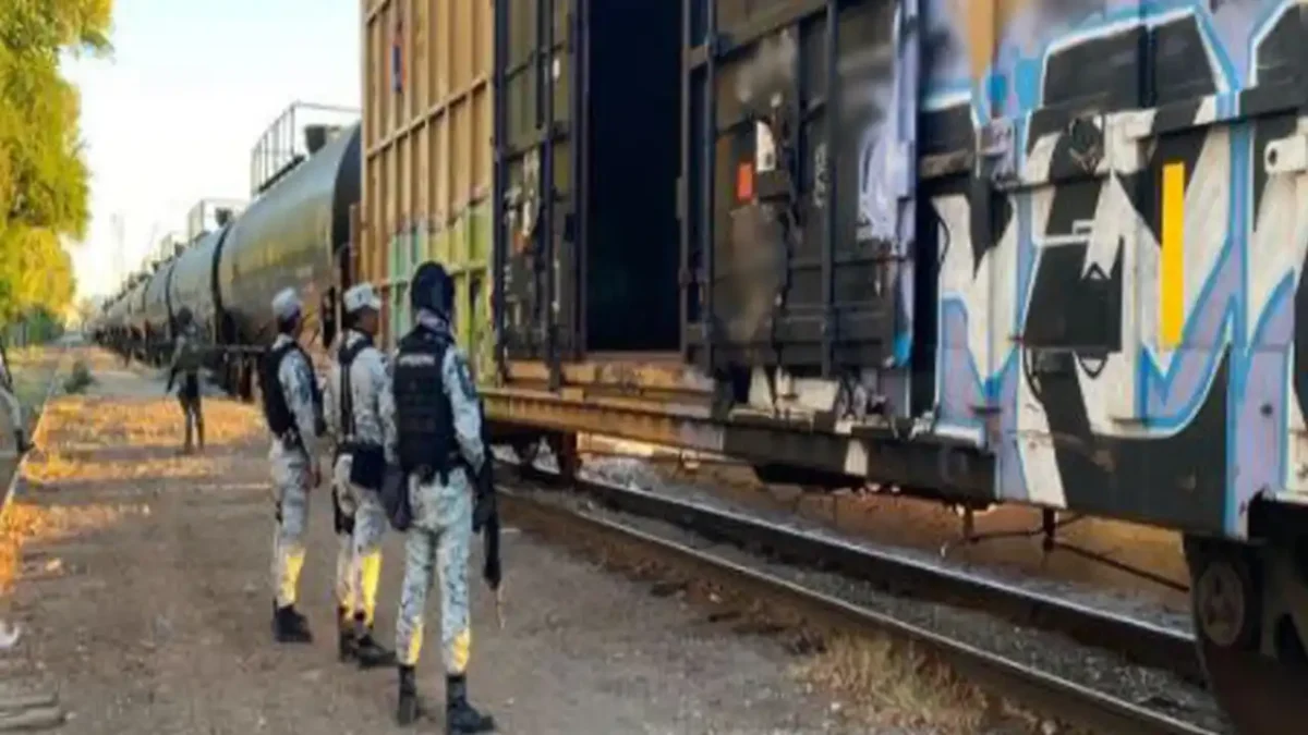 metanfetamina oculta en vagón de carga de un tren