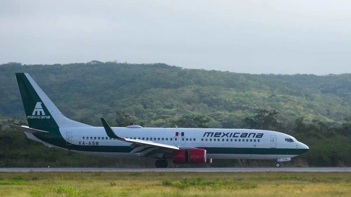 Mexicana devolverá a la Defensa 4 aviones a lo largo de 2025