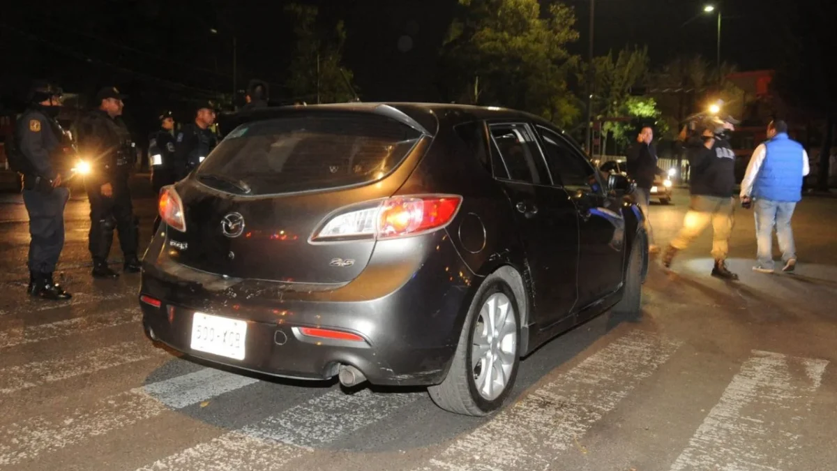 La Policía Cibernética capitalina alertó por fraudes a víctimas de robo de vehículo.