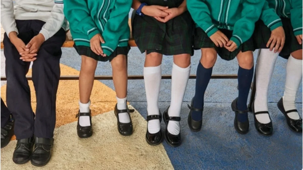 Descubre algunas recomendaciones de Profeco para elegir el calzado escolar adecuado para resistir el ciclo escolar, sin descuidar comodidad.