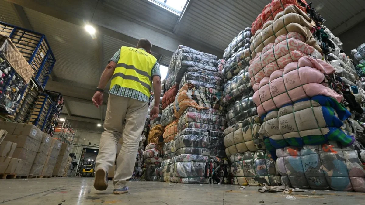 Los que tengan un precio inferior a ese rango seguirán exentos, y los que cuestan de 118 dólares hacia arriba tendrán que pagar una tasa de 19%.