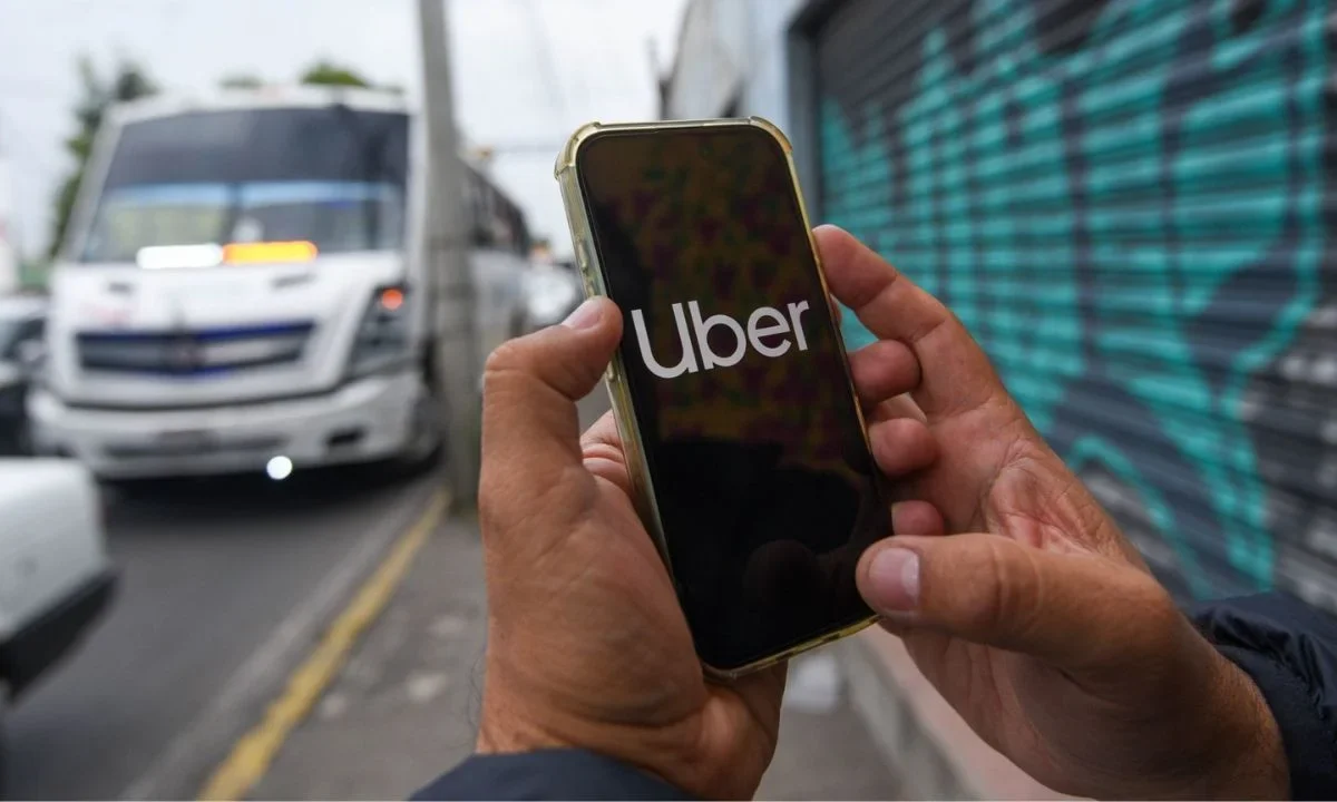 Uber habilita botón para reportar posibles casos de trata de personas en la CDMX.