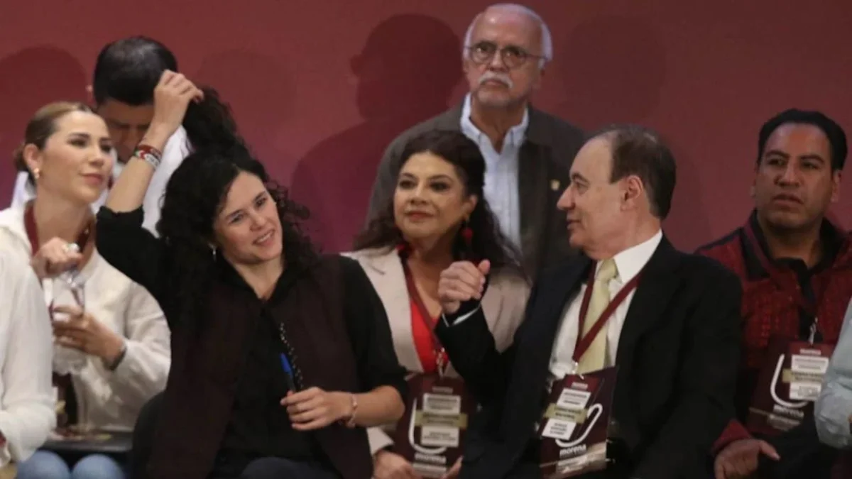 Tanto Alcalde, dirigente nacional de Morena, como Durazo, presidente del Consejo Nacional, fueron diputados plurinominales en 2012… de la mano de MC.
