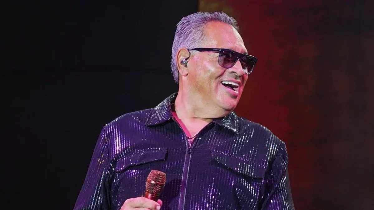 Tito Nieves se despide de México con un concierto único en la Arena Ciudad de México, acompañado de Rey Ruiz y Jorge Carmona.