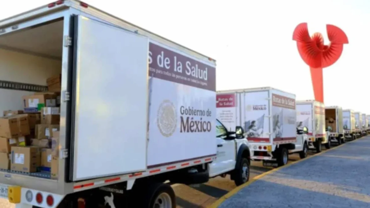 Claudia Sheinbaum informó que se completó el abasto de medicamentos en clínicas del IMSS Bienestar y arranca distribución en hospitales.