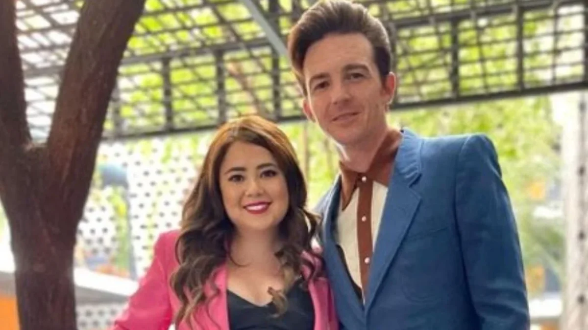Darke Ball de manera sarcástica dijo que el presunto beso que hubo con Marina Botas fue romántico.