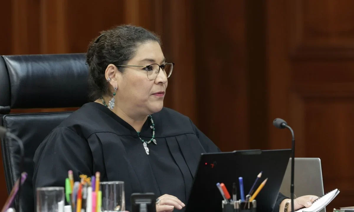 Exhiben a Batres como la ministra con más rezago de asuntos