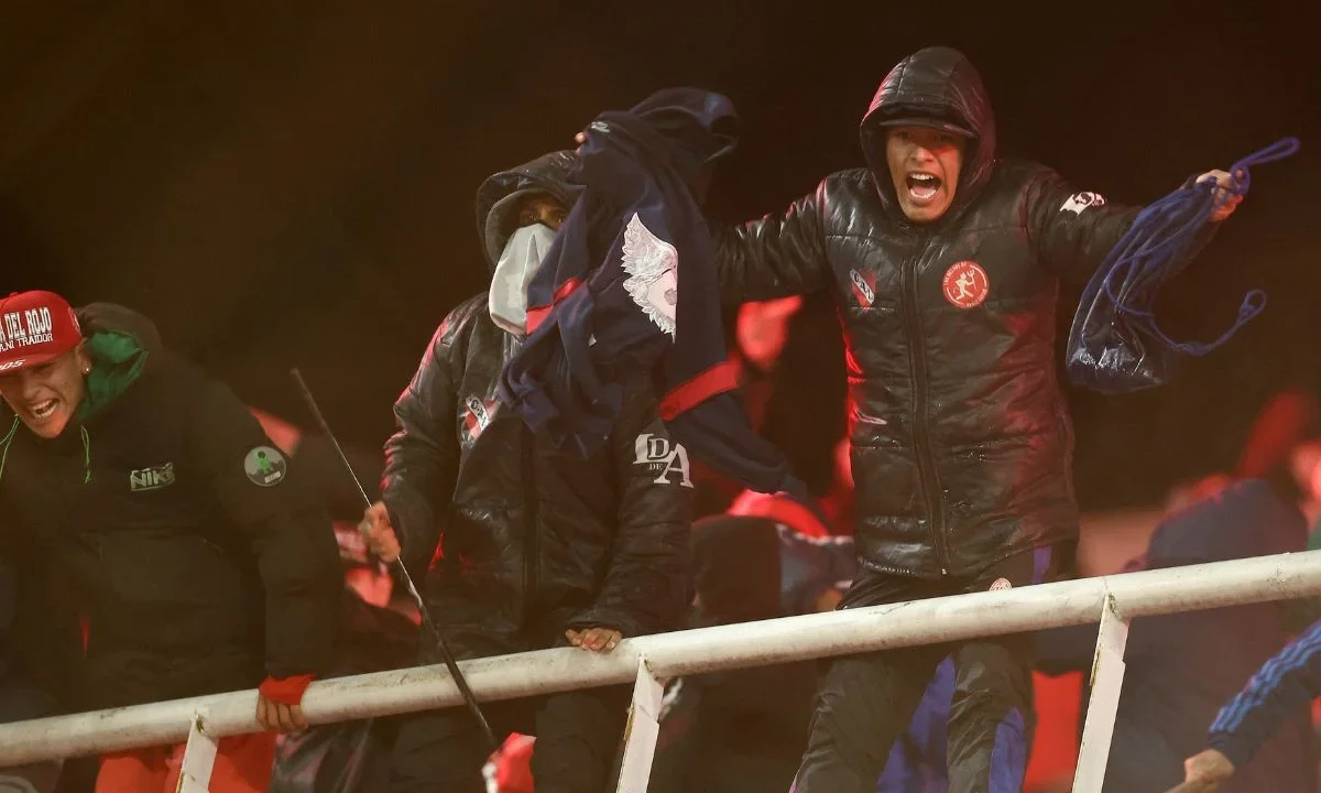 La U de Chile no disputó su partido ante Everton en el campeonato local, como acto solidario a lo vivido en la Copa Sudamericana