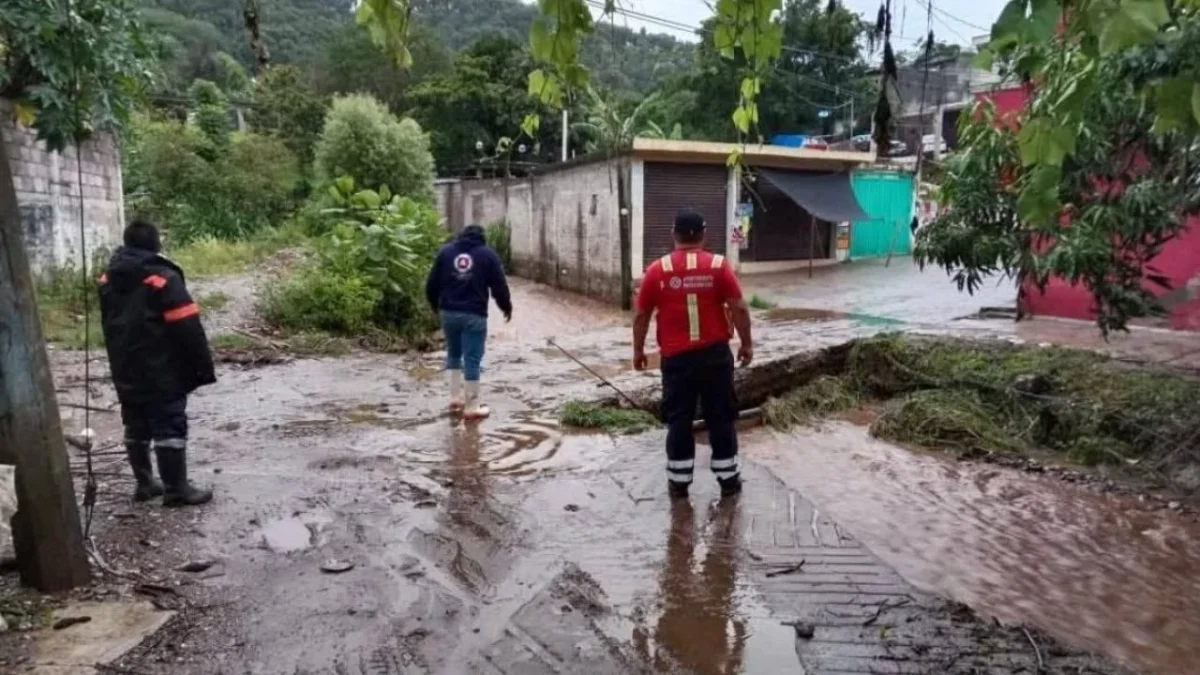 Inundaciones en EdoMéx causan afectaciones en comunidades enteras