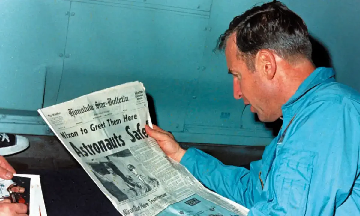 El astronauta estadounidense Jim Lovell