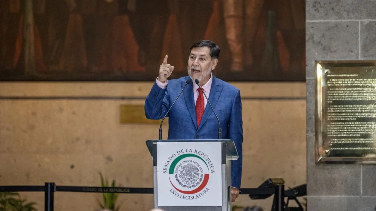 Noroña se victimiza en su informe como presidente del Senado