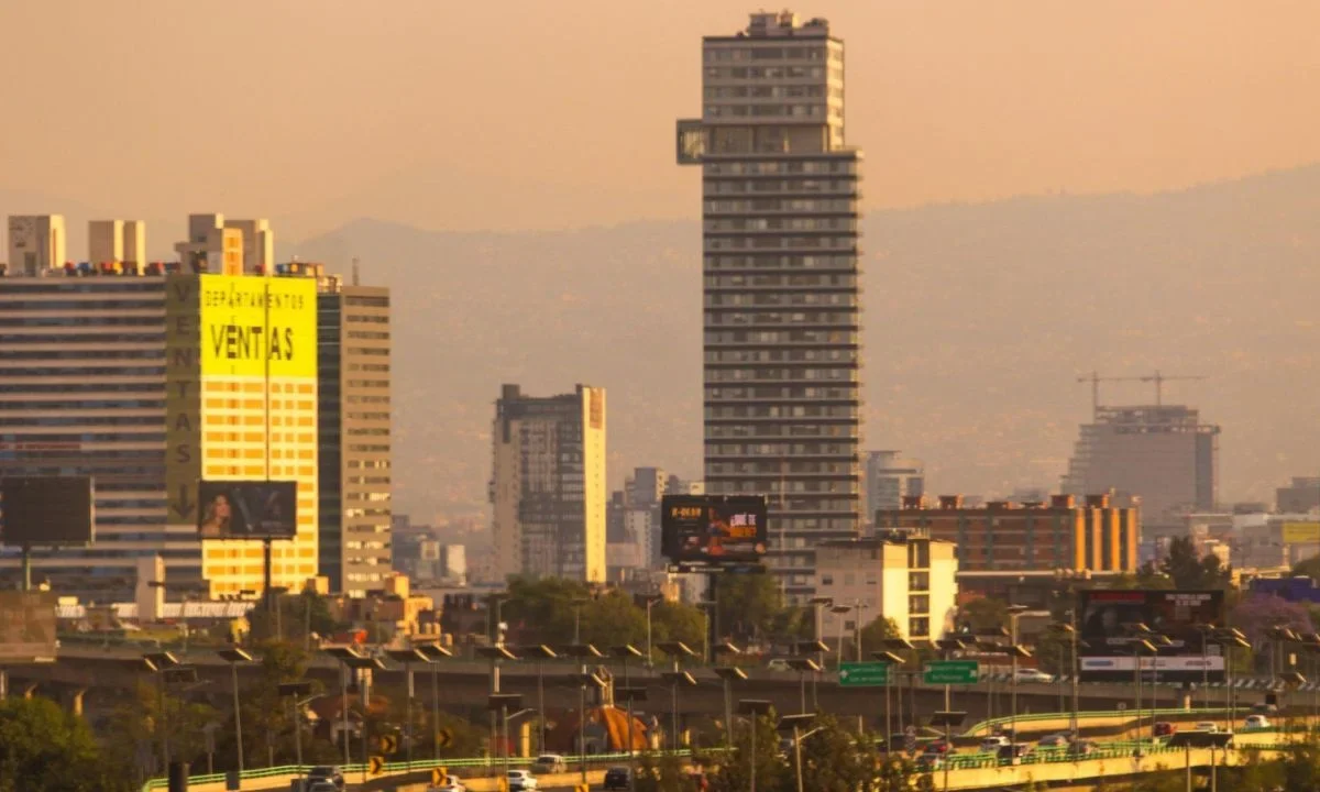 Falla. La legisladora albiazul lamentó que no se cumplieran los plazos marcados por el Gobierno para tener listo el Plan General de Desarrollo, ya que las consultas se efectuarían en junio pasado y el instrumento estaría listo en octubre.