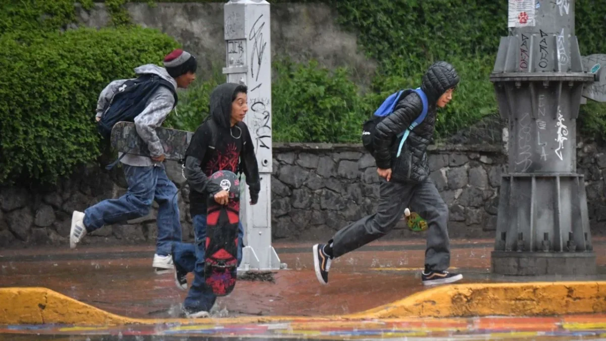 Prevén fuertes lluvias para la tarde y noche en CDMX y activan Alerta Amarilla en 9 alcaldías