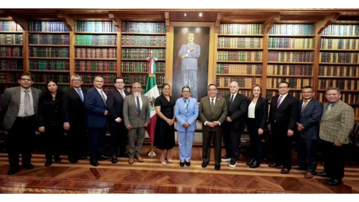 El encuentro entre Rosa Icela Rodríguez y lideres evangélicos se llevó a cabo en la sede de Gobernación