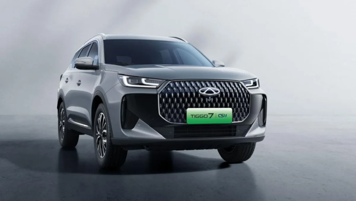 Tiggo 7 PHEV CSH llega a México. Se trata de una camioneta configurada para cinco pasajeros en dos filas de asientos.