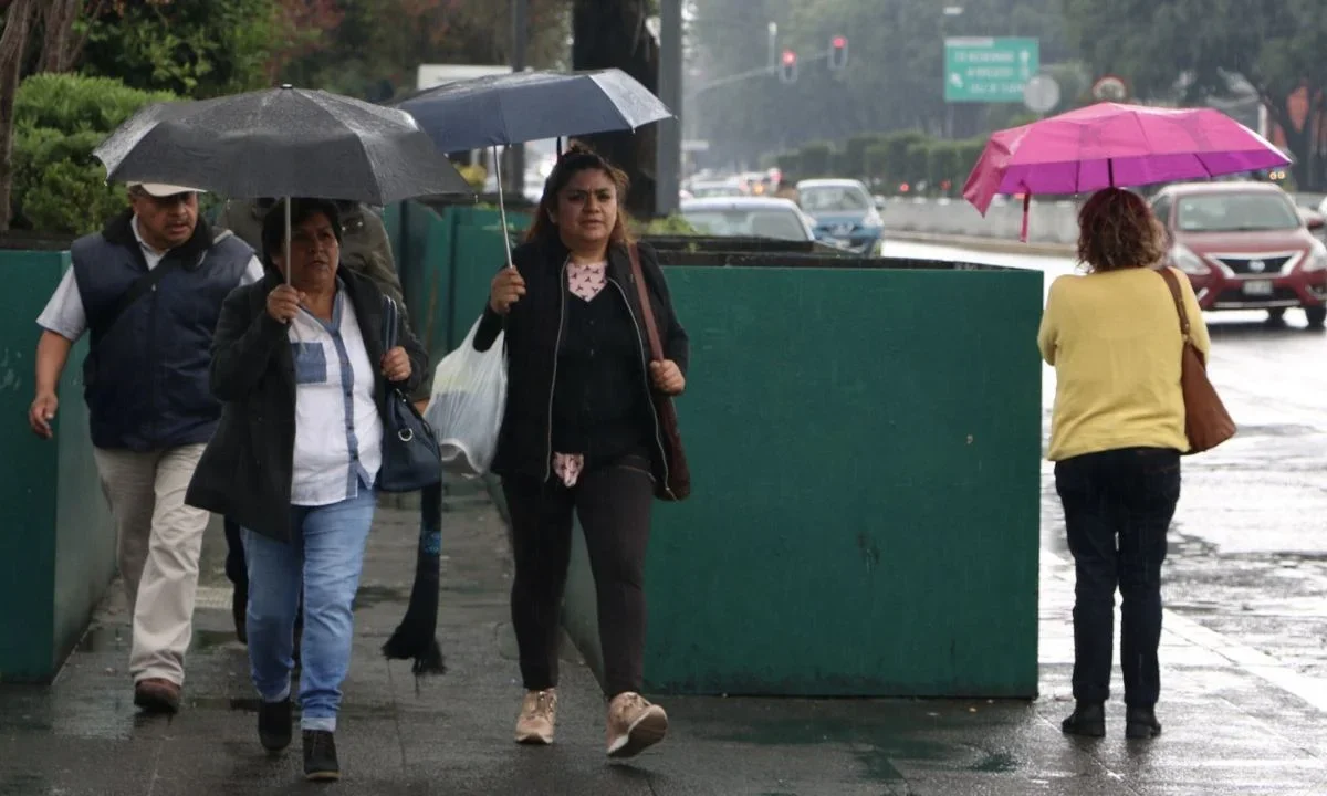 Protección Civil pronostica que en las alcaldías con Alerta Naranja y amarilla presenten posible caída de granizo y lluvia de hasta 49 mm.