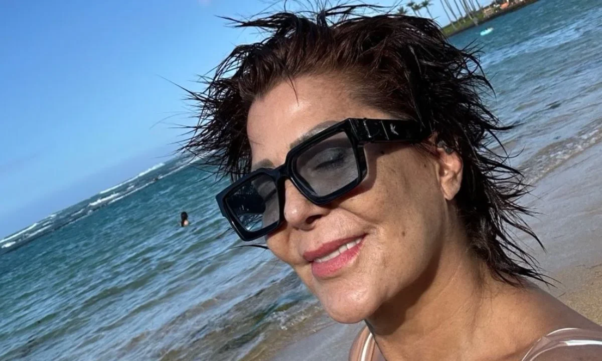 La cantante Alejandra Guzmán aseguró que se encuentra bien se de salud, pero se enfrenta a un reciente diagnóstico de enfermedad crónica.