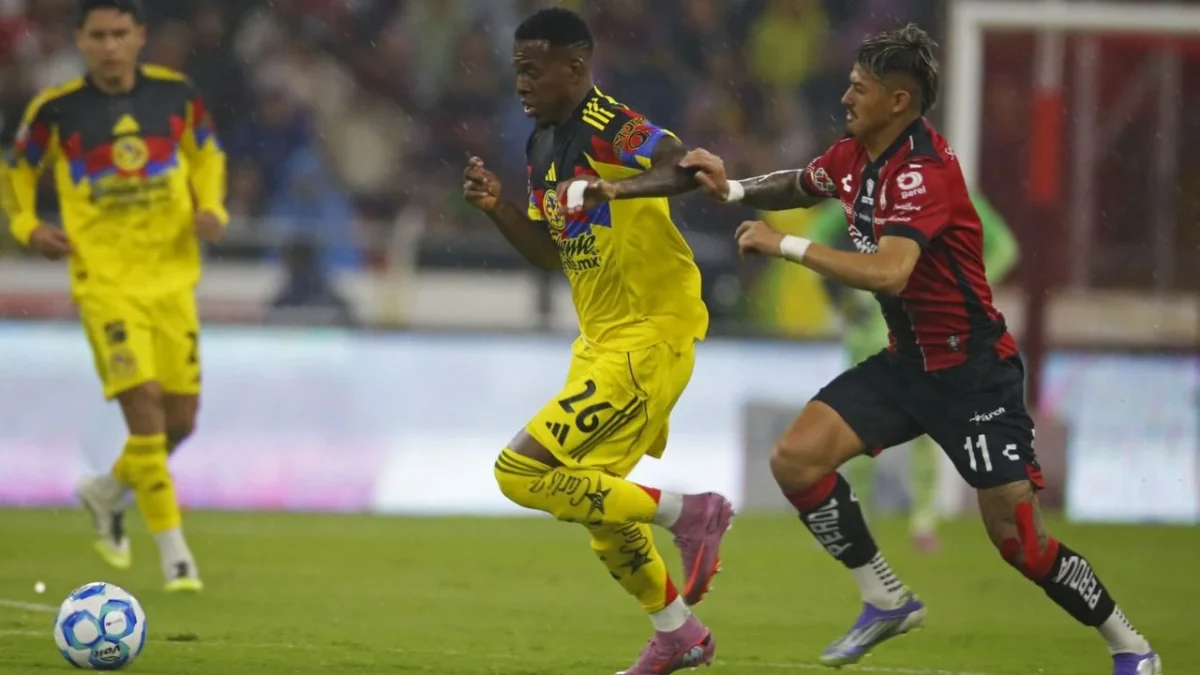 América, con debut y gol del francés Allan Saint-Maximin, remontó al Atlas en el Estadio Jalisco.