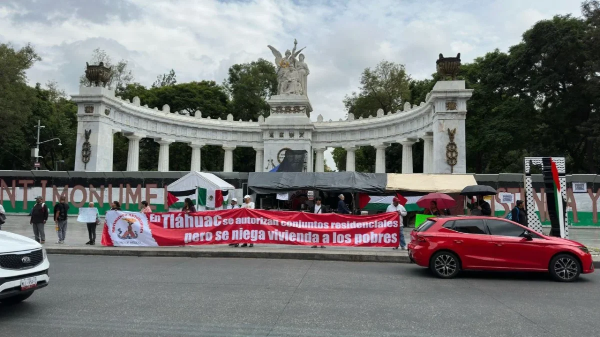 Antorchistas de Tláhuac se movilizaron en 4 diferentes puntos de la CDMX; acusan a la alcaldesa por negar el derecho a la vivienda.
