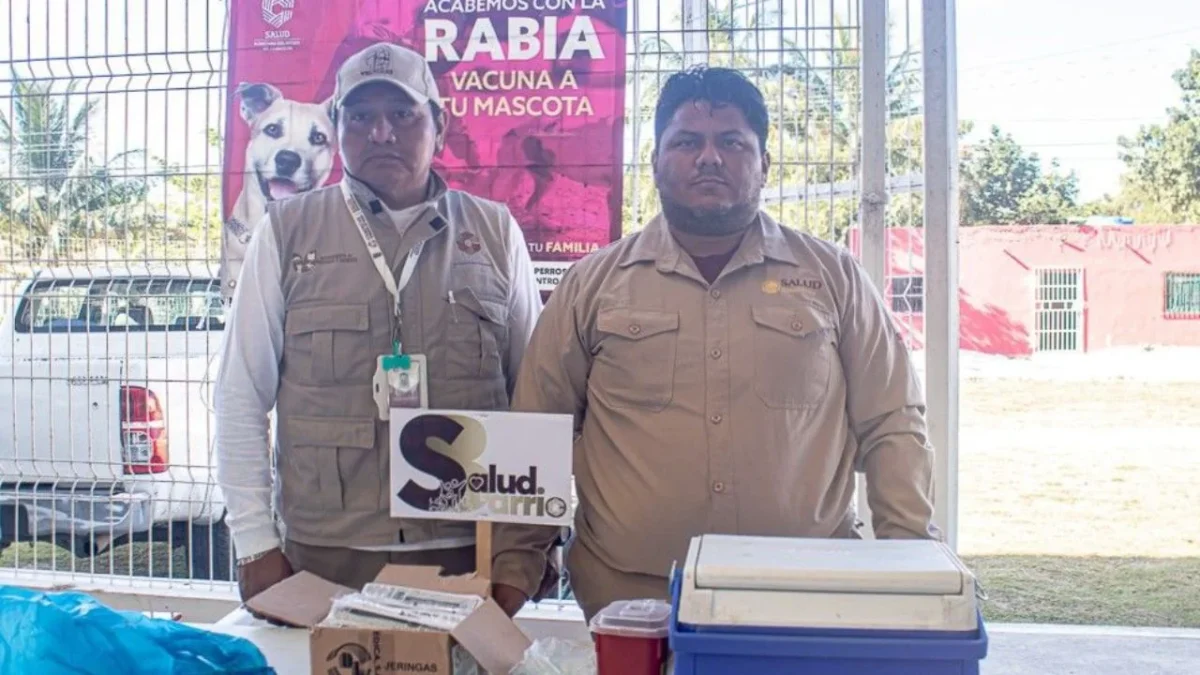La Secretaría de Salud continúa reforzando acciones de prevención y control de rabia, al aplicar 8 mil vacunas antirrábicas en Campeche.